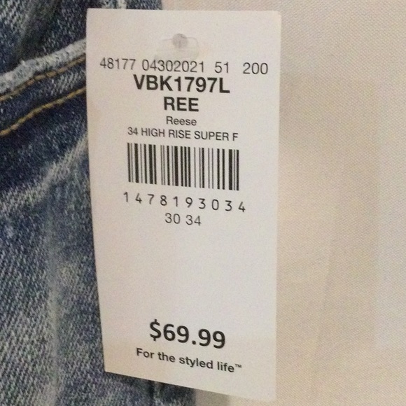 KanCan Double Button Distressed High Waist Super Flares from Buckle - Picture 6 of 6